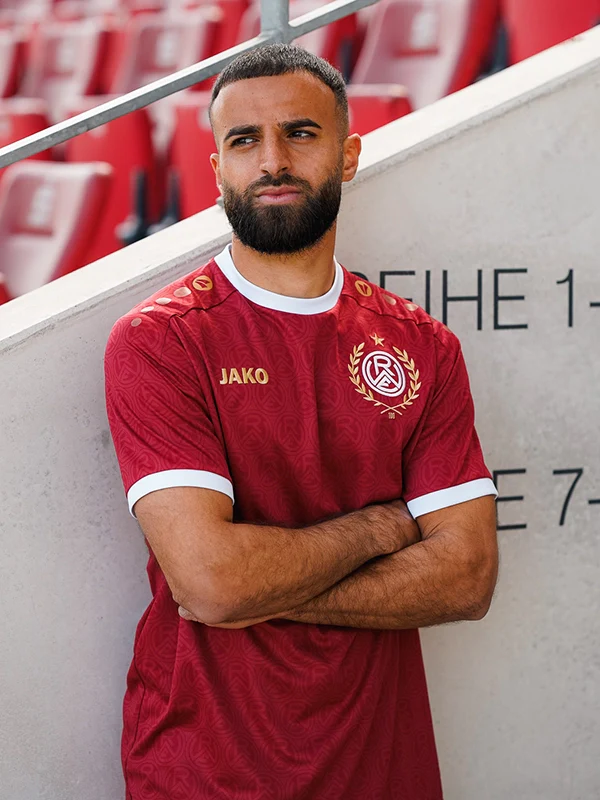 Sondertrikot "100 Jahre Vereinswappen" - Image 12