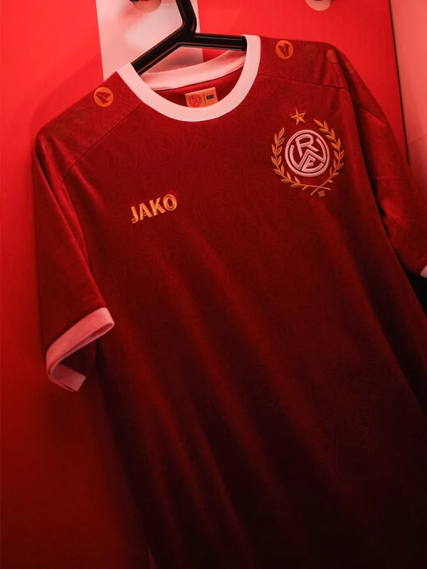 Sondertrikot "100 Jahre Vereinswappen" - Image 5